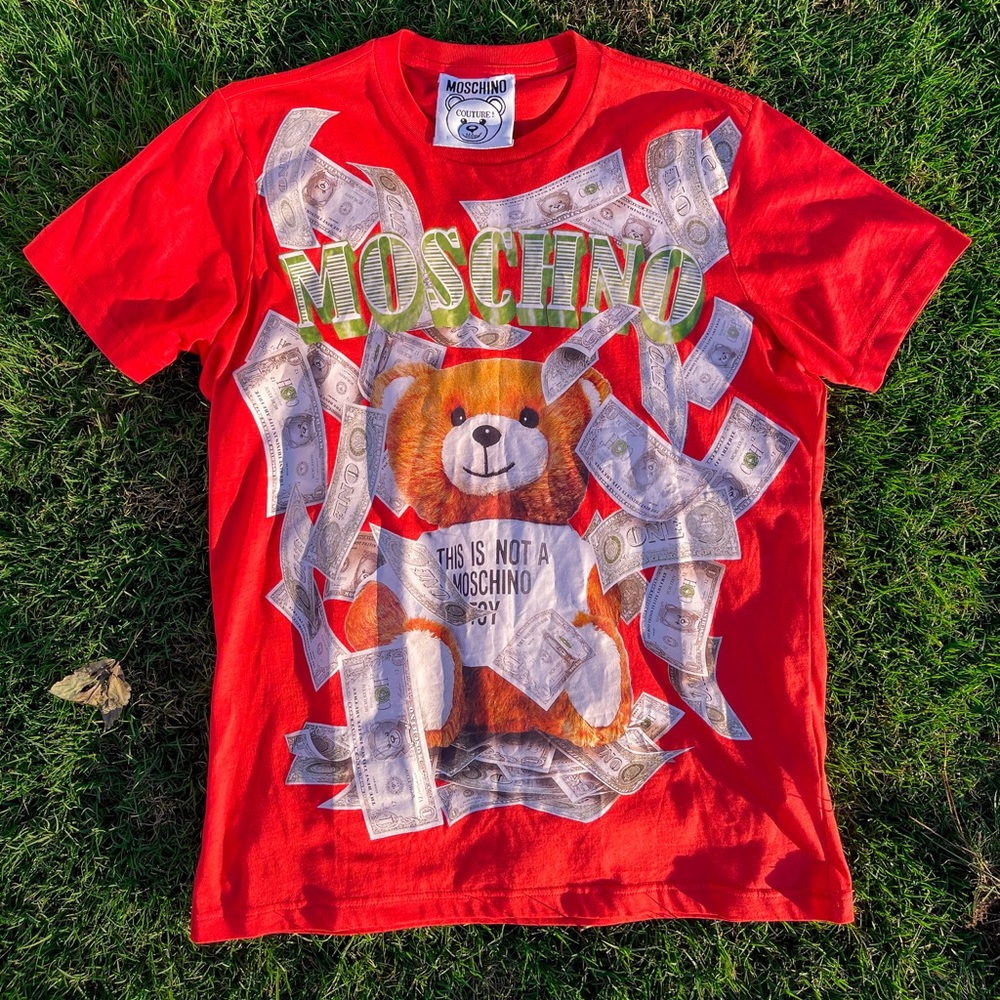 Moschino Graphic Tee (Medium)